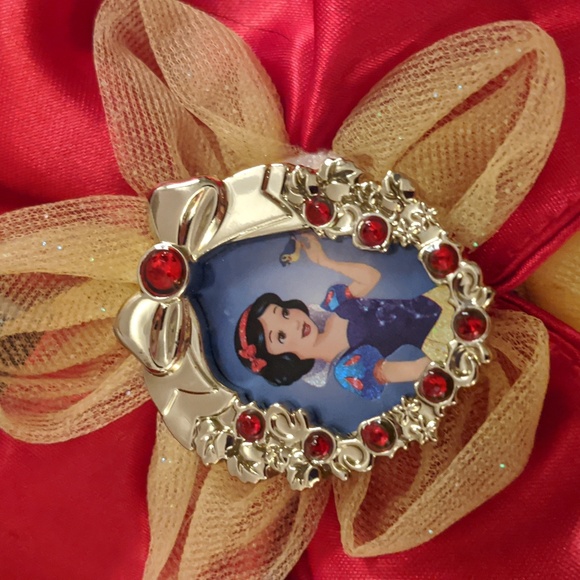 LIL' SNOW WHITE Dress Deluxe Costume Disney Little Princess 12-18m Halloween - Picture 11 of 11